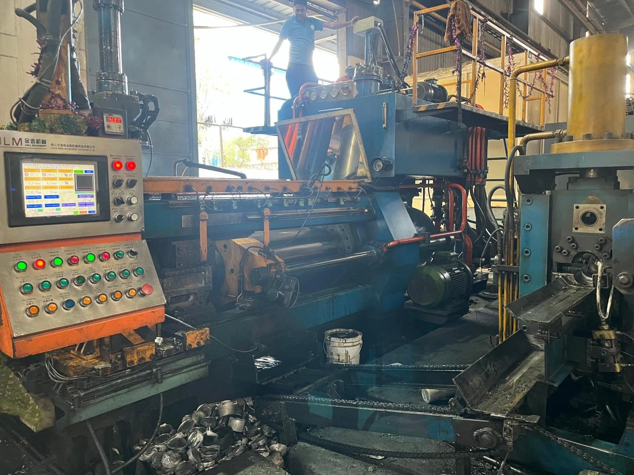 Extrusion Press