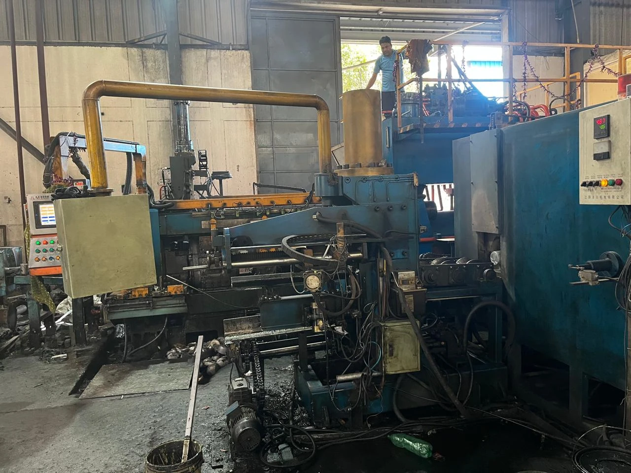Extrusion Press